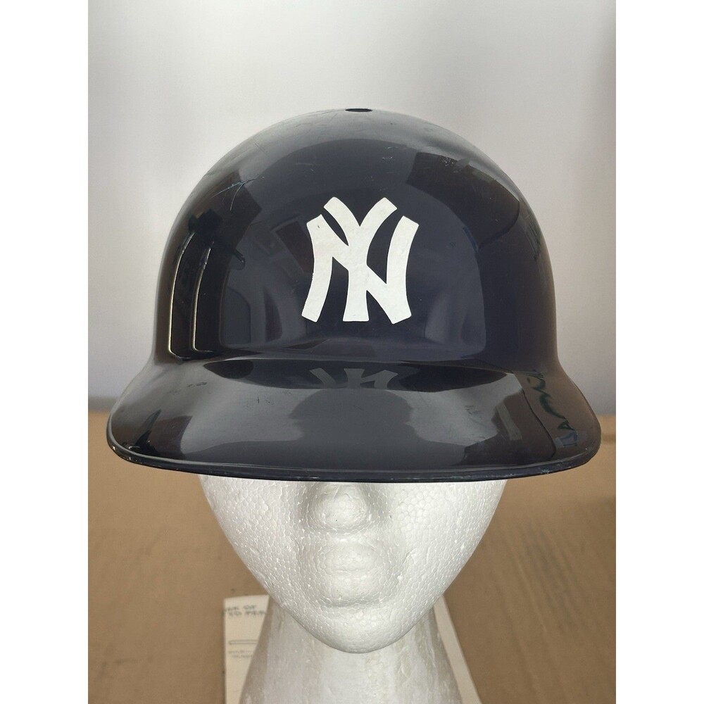 Vintage 1969 New York Yankees Souvenir Batting Helmet Sports Products Corp